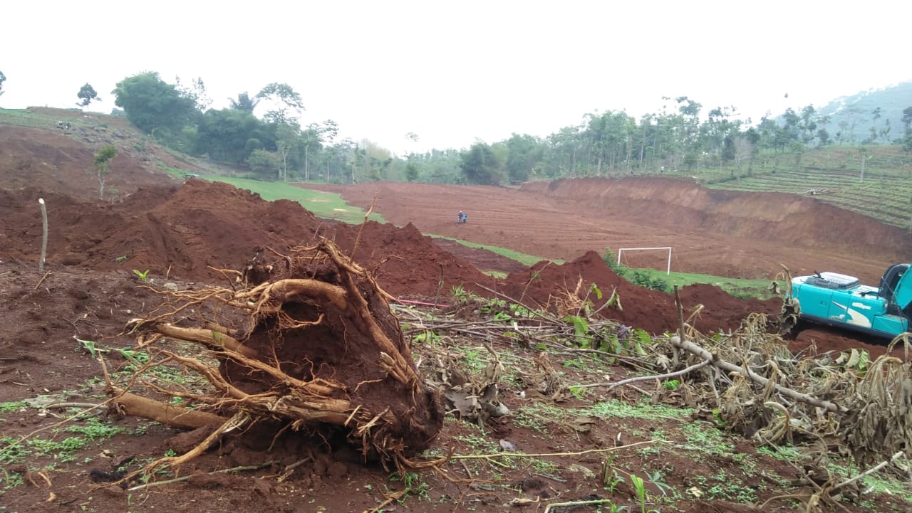 Lapangan Sepakbola Desa Mekarlaksana Kecamatan Cikancung Kabupaten Bandung